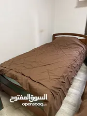  6 غرفة نوم شبابية سريرين للبيع بحالة جيدة