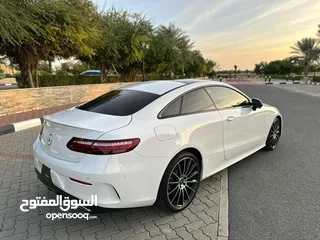  2 Mercedes E450 coupe 2022