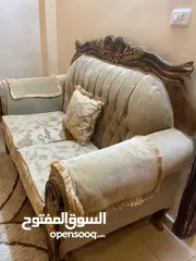  4 كنب  باللون البيج المميز للبيع بسعر مناسب