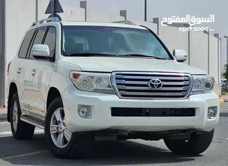  8 Toyota land cruiser vxr model 2014