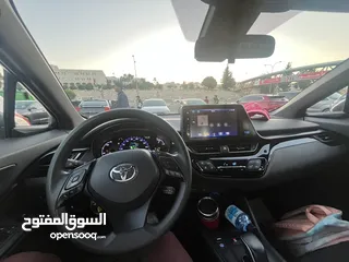  5 تويوتا كهرباء موديل 2022، استخدام خاص وسيارة بحالة ممتازة، قطعت 44 الف كيلو، تمشي 400 كيلو بالشحنة