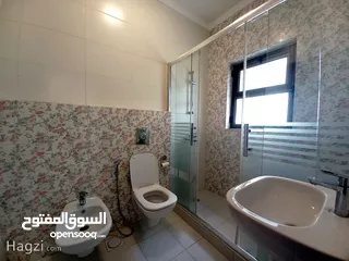  16 شقة غير مفروشة للايجار في دير غبار  ( Property 33824 ) سنوي فقط