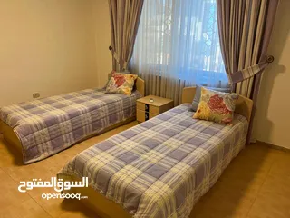  6 غرفه نوم شباب او اطفال من جوايكو +فرشات عدد 2 زنبركيه من فرشات ريم مع كفرات والبرادي
