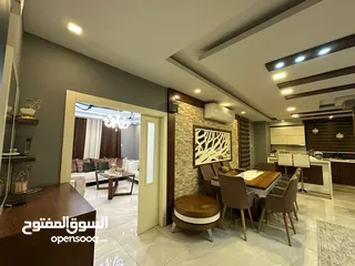  5 شقه قدس للبيع بسبب السفر