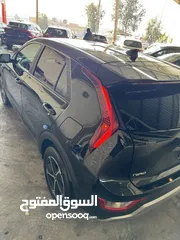  11 كيا نيرو هايبرد لون اسود 2024