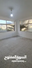  9 عمارة للبيع في الهاشمي شمالي موقع مميز