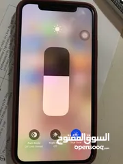  4 ايفون Xs وكاله