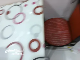  4 ميز طعام نضيف 4 كراسي اريده   وبي مجال تنومه كردلان