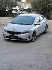  2 كيا K3 / موديل 2017 /فحص نخب / عداد قليل / ماتور 1600 تيربو / ديزل / اقتصاديه