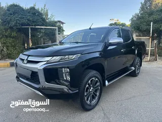  2 ميتسوبيشي L200 سبورتيرو موديل 2022 وارد الشركة أعلى صنف مع ديفلوك مالك واحد للبيع