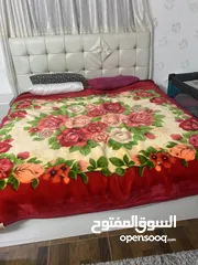  6 غرفه نوم ابيض خشب لاتيه 18