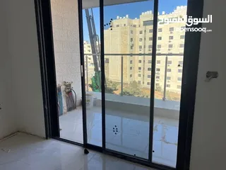  1 شقه البيع في البيره في سطح مرحبا قرب مسجد الخلفاء