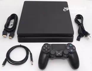  1 بلايستيشن PS4  نظيفة وممتازة