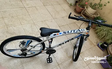  3 دراجة SUTA ST600 شبه جديدة جنط 26 للبيع - استعمال مرتين فقط