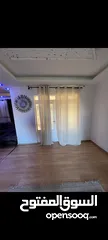  1 شقه للبيع طابق اول مع حديقه صغيره بتونيا