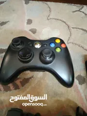  9 العاب اكتورنيه.  مستعمله   +فستان رسمي استعمل مرة وحدة فقط  نظيف وكتير حلو على لبس