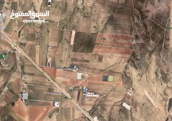  1 ارض للبيع في اربد مساحة 4400 م قوشان مستقل شرق جسر النعيمة باتجاة طريق الزرقاء الجديدة تنظيم زراعي