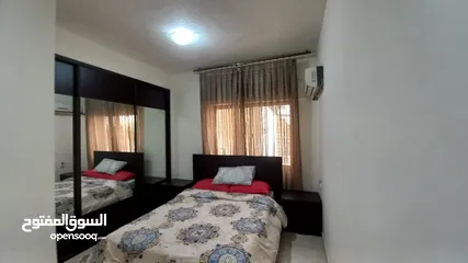  3 شقة مفروشة للايجار في دير غبار ( Property 41068 ) سنوي فقط