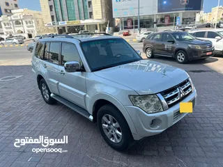  6 Mitsubishi Pajero 2014 oman car 3.5 full options