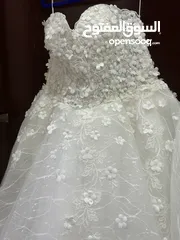  13 فستان زفاف