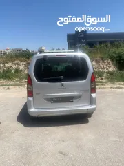  1 بيجو بارتنر 2016 بابين سحاب بوضع الشركه فحص نخب