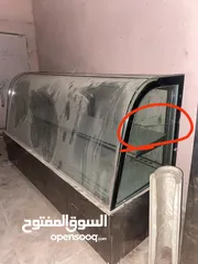  1 ثلاجه عرض للبيع بسعر 200