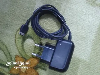  22 قطع واسلاك كمبوتر