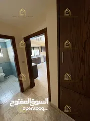  3 شقة طابقية - الصويفية - 4نوم 2ماستر - 320م - قرب الخدمات العامة