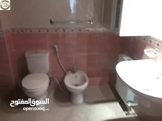  15 شقة أرضية مميزة للبيع في دير غبار 200م مع ترس 65م