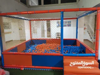  3 تفصيل غرفة و بركة طابات مع شبك سيفتي كامل بالمقاس واللون المطلوب