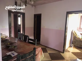  5 شقة للبيع مساحة 130 متر