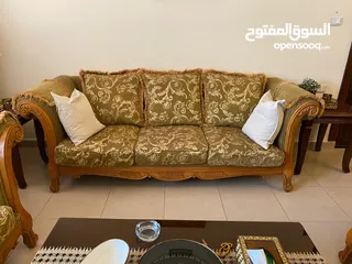  1 كنبات غرفة جلوس