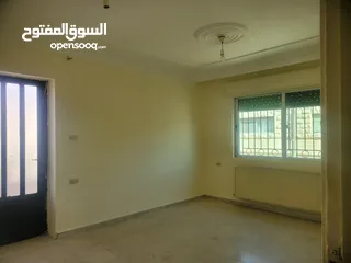  14 شقة فارغة بموقع مميز خلف المختار مول بالمدينة الرياضية للإيجار