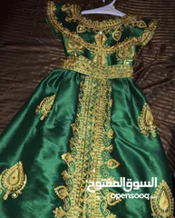  1 فستان عروس اخضر