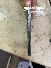  2 هاتف وكالة فقط كسر بالشاشه