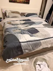  1 تخت مزوج هوم سنتر + تواليت