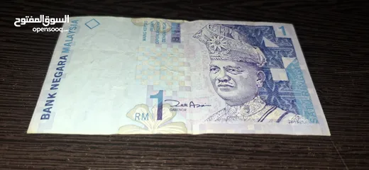  20 عملات اجنبيه ورقيه متنوعه ا صليه عدد 19 ورقه