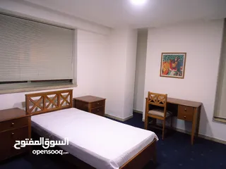  12 سكن طالبات الفاضلة  - مقابل البوابة الرئيسة للجامعةالأردنية - 273 شارع الملكة رانيا العبدالله