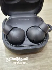  3 سماعة بلوتوث  مستعملة Galaxy Buds 2 pro.  اسود لون