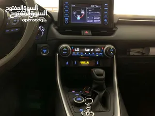  2 للبيع المستعجل TOYOTA RAV4 XLE AWD 2019 فل الفل