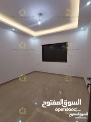  34 شقة مميزة - خلدا - 3نوم 1ماستر - 215م - فايربليس - إطلالة - موقع هادئ ومميز