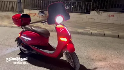  10 سكوتر هاوجن 2023