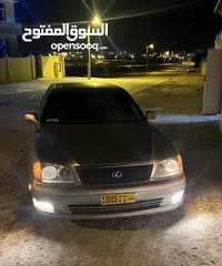  8 لكزس ls400 للبيع