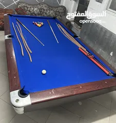  1 طاولة بلياردو جديده