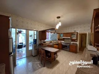  5 شقة غير مفروشة للإيجار 400م2 ( Property 16683 )-174848012