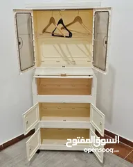  3 مش مجرد خزانة... هي قطعة فنية ذكية بتحوّل أي زاوية في البيت لتحفة أنيقة ومرتبة .