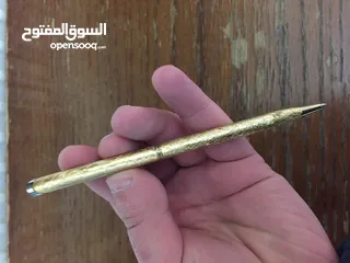  2 قلام حبر جاف رفيع شبه جديد