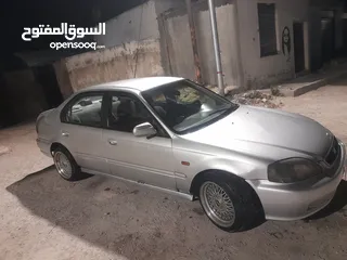  4 هوندا سيفك 1999 للبيع