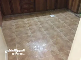  14 بيت للبيع بالزرقاء حي النزهه دخله مجد الاردن اخر دخله