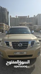  2 Nissan Patrol SE platinum